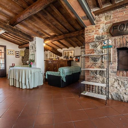 Podere La Montalla Радикофани Екстериор снимка
